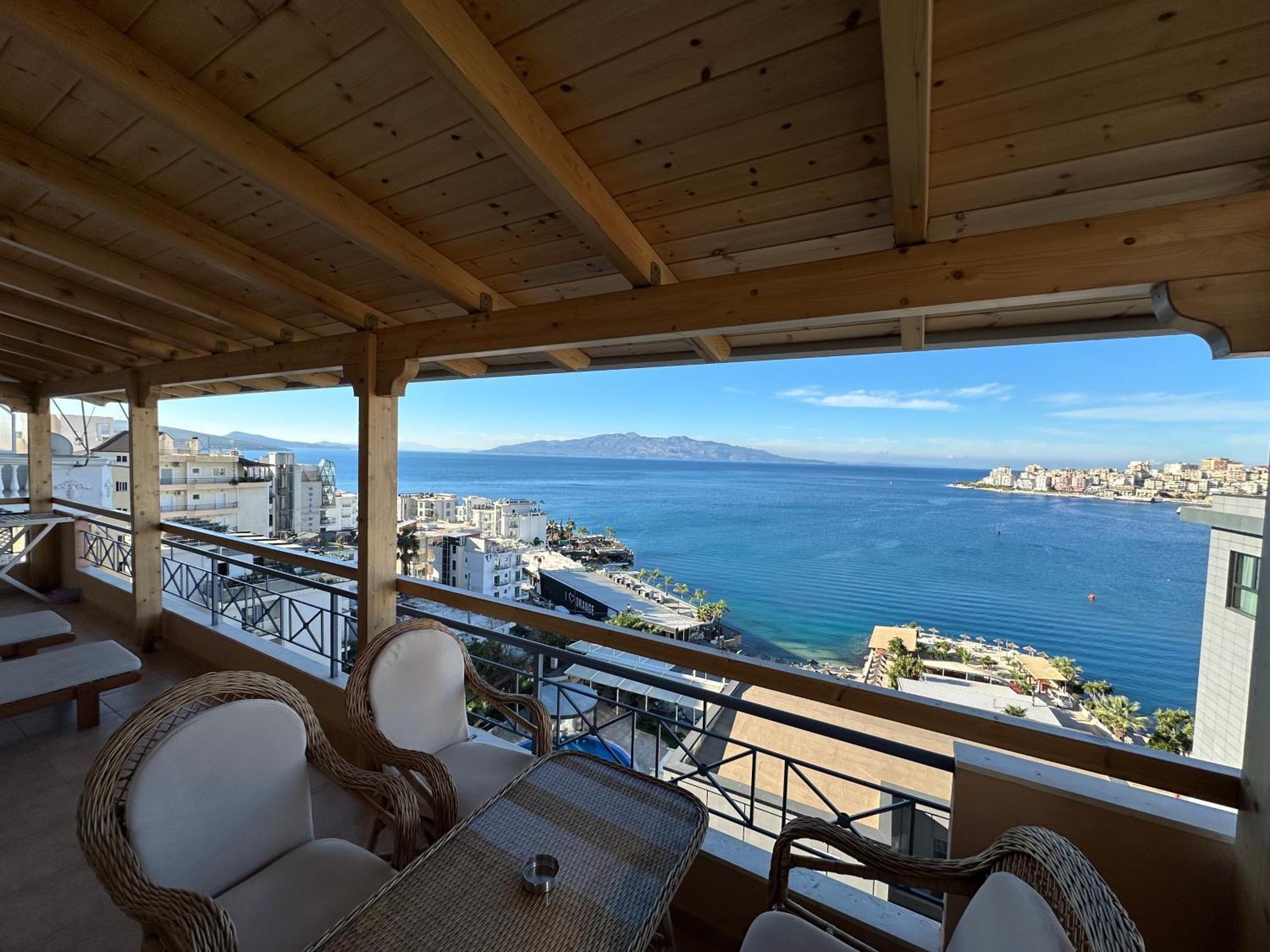 Apartament Hermes Sarandë Buitenkant foto