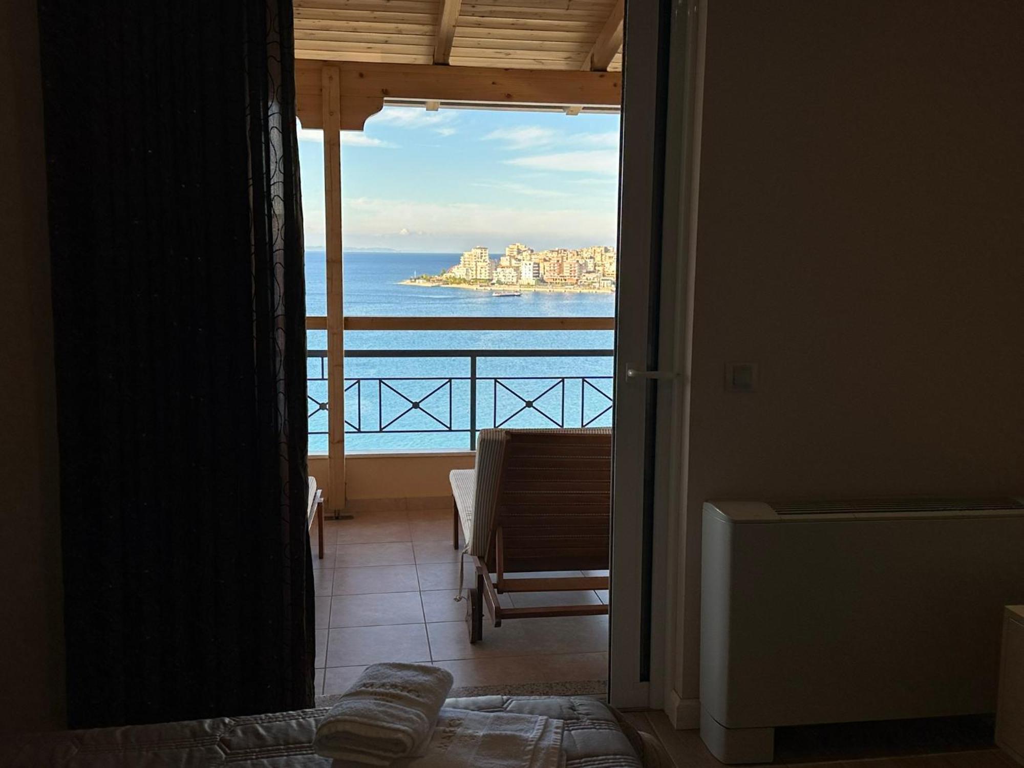 Apartament Hermes Sarandë Buitenkant foto